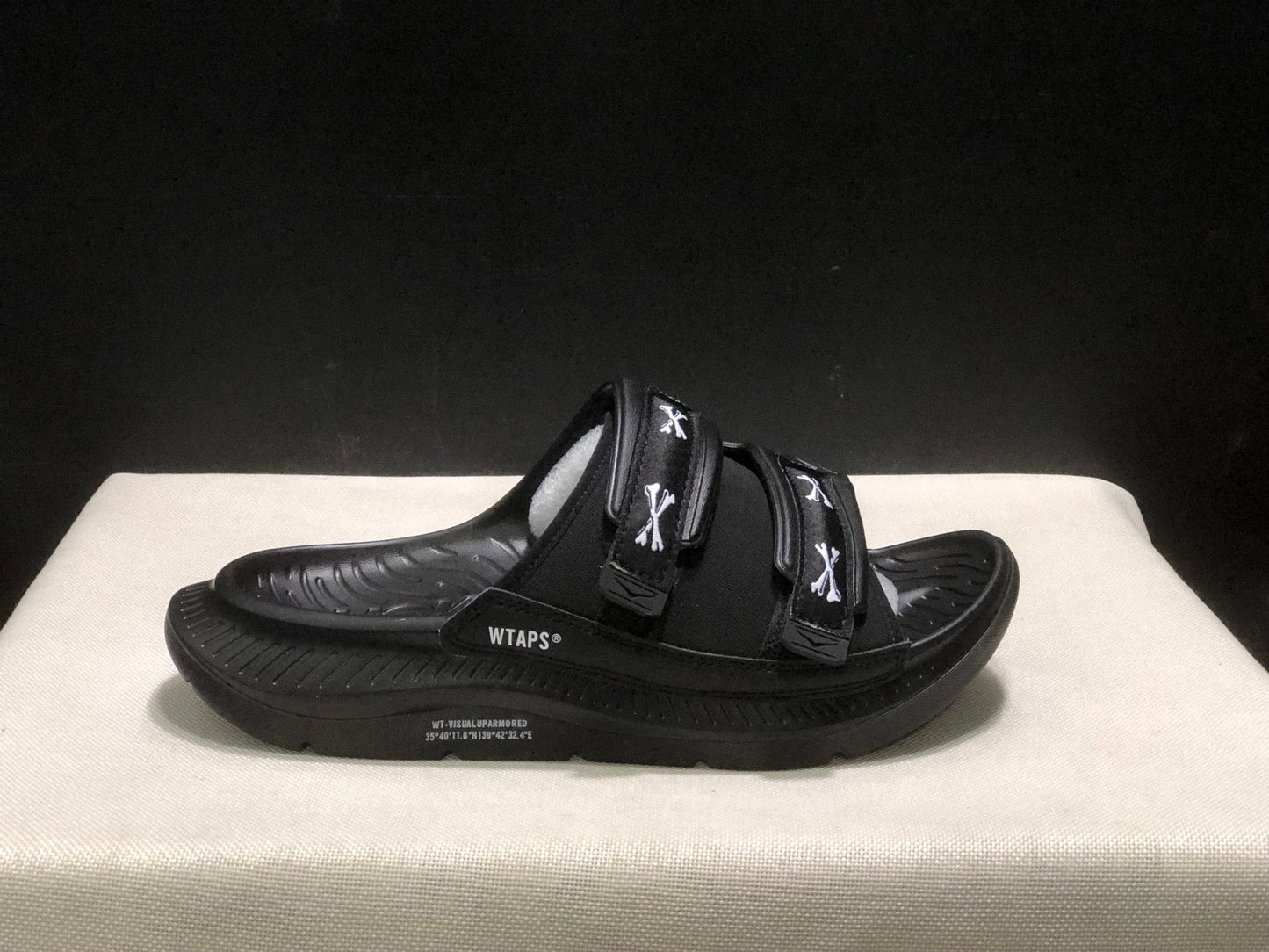WTAPS x HOKA ONE ONE ORA Luxe