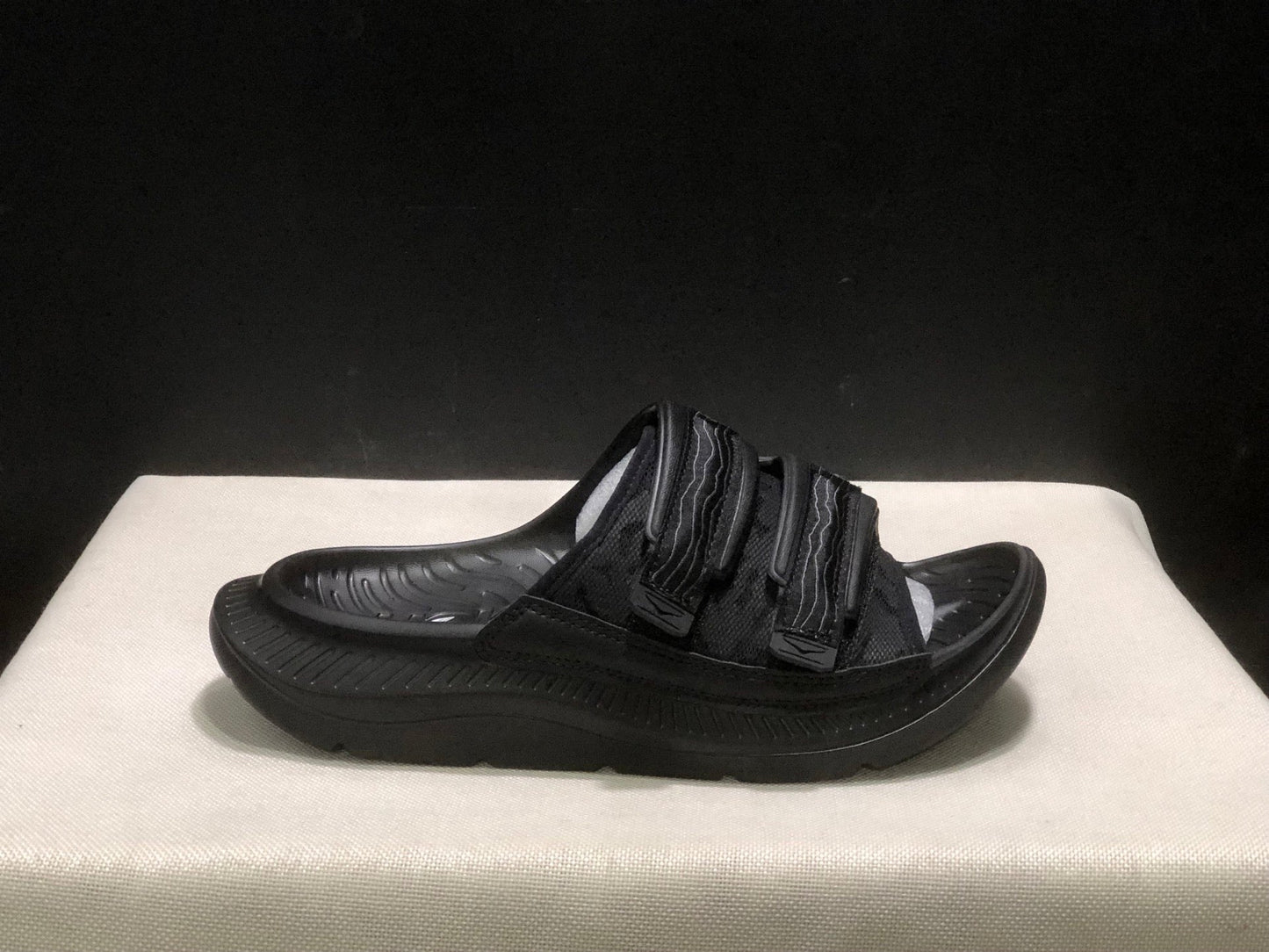 WTAPS x HOKA ONE ONE ORA Luxe